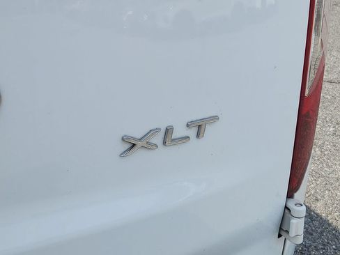 Used 2019 Ford Transit Connect XLT FWD image 30