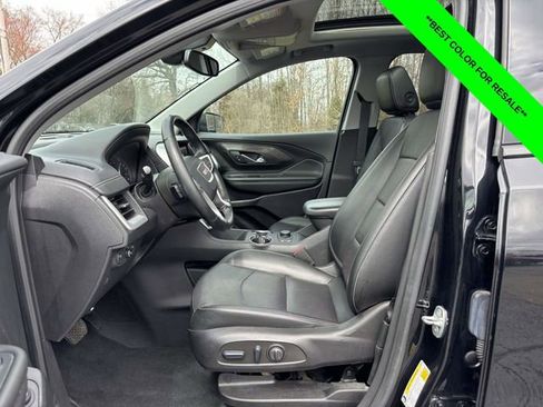 Used 2023 GMC Terrain SLT w/ Elevation Edition AWD/4WD image 3