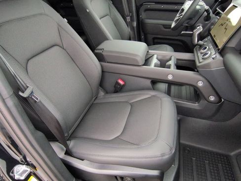 New 2026 Land Rover Defender 110 S image 23