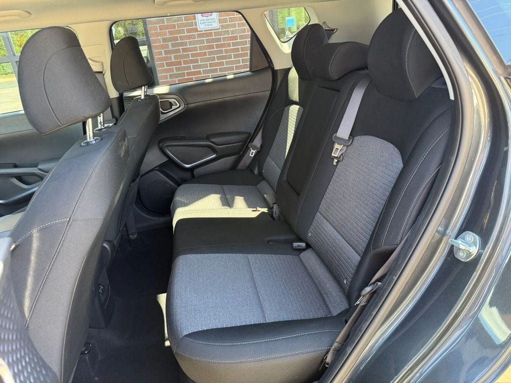 Used 2024 Kia Soul EX FWD image 9