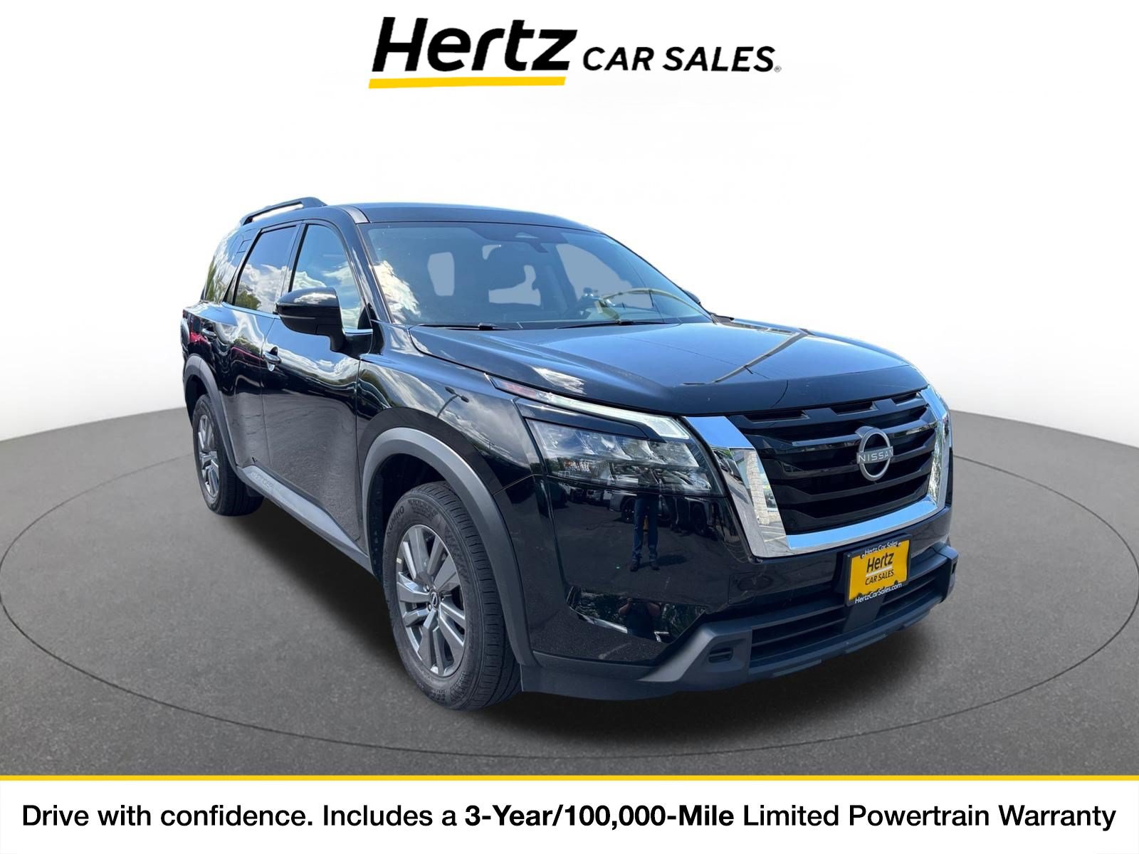Used 2025 Nissan Pathfinder SV AWD/4WD image 1
