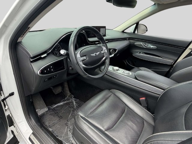 Used 2023 Genesis GV70 2.5T w/ Advanced Package AWD/4WD image 13