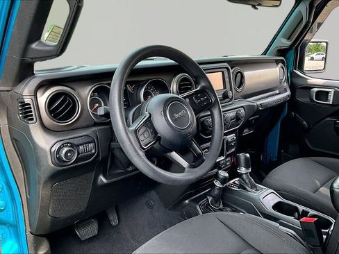 Used 2019 Jeep Wrangler Unlimited Sport AWD/4WD image 12