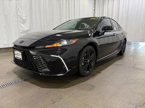 New 2026 Toyota Camry Hybrid w/ Multimedia Upgrade Package AWD/4WD image 24