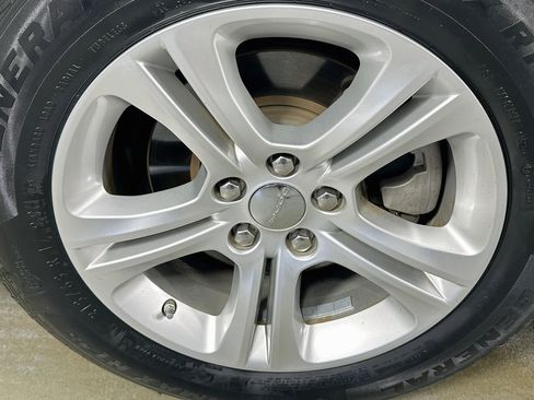 Used 2023 Dodge Charger SXT RWD image 28