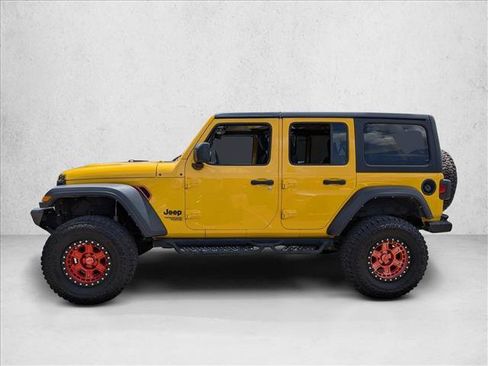 Used 2021 Jeep Wrangler Unlimited Sport AWD/4WD image 9