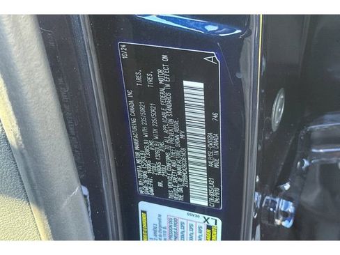 Certified 2024 Lexus RX 350 RX 350h Luxury w/ Convenience Package image 28