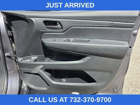 Used 2026 Honda Odyssey EX-L image 10