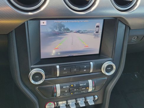Used 2019 Ford Mustang Coupe w/ Equipment Group 101A RWD image 21