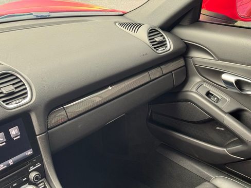 Used 2021 Porsche 718 Cayman image 49