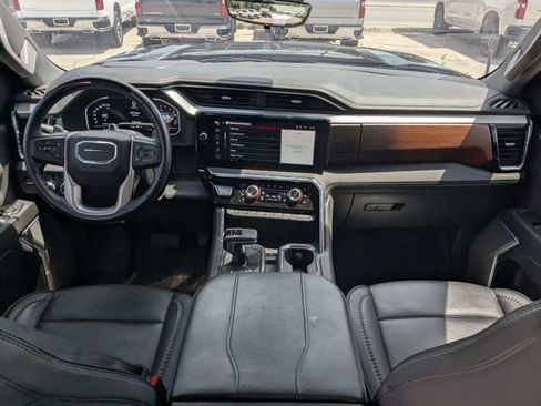 Used 2024 GMC Sierra 1500 Denali AWD/4WD image 14
