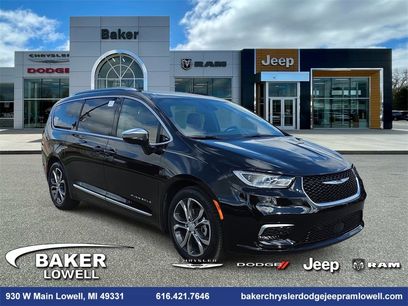 New 2026 Chrysler Pacifica Pinnacle