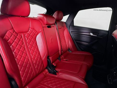 Used 2023 Audi SQ5 Prestige w/ Prestige Package image 27