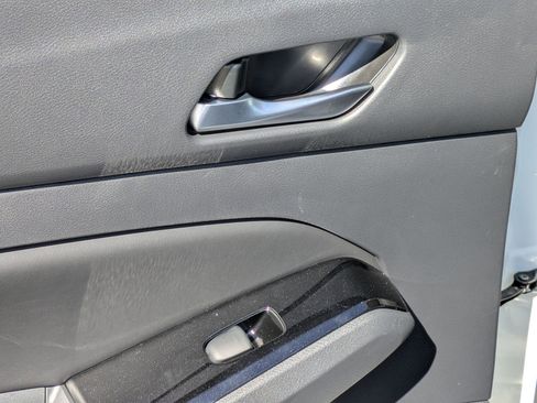 New 2025 Nissan Altima 2.5 SR image 23