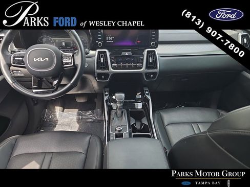 Used 2022 Kia Sorento SX FWD image 11