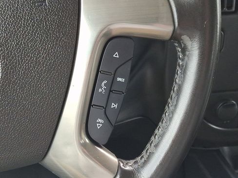 Used 2018 Chevrolet Express 2500 w/ Driver Convenience Package image 20