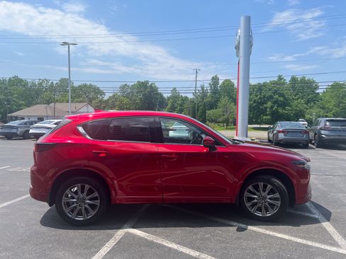 Used 2024 MAZDA CX-5 AWD 2.5 S w/ Premium Plus Pkg image 8