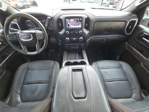 Used 2022 GMC Sierra 2500 Denali w/ Technology Package AWD/4WD image 39