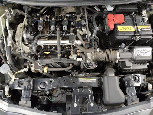 Used 2020 Nissan Versa S FWD image 30