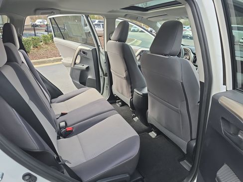 Used 2013 Toyota RAV4 XLE image 11