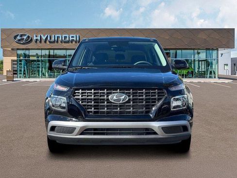 New 2026 Hyundai Venue SE FWD image 12