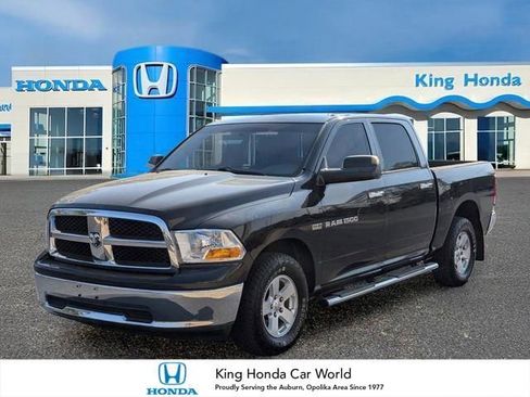 Used 2011 RAM 1500 Classic SLT AWD/4WD image 1