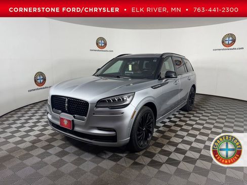 Used 2023 Lincoln Aviator Reserve w/ Equipment Group 201A AWD/4WD image 1