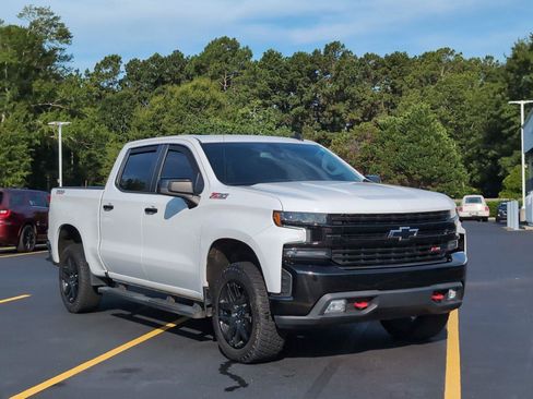 Used 2021 Chevrolet Silverado 1500 LT Trail Boss w/ Bed Protection Package AWD/4WD image 9