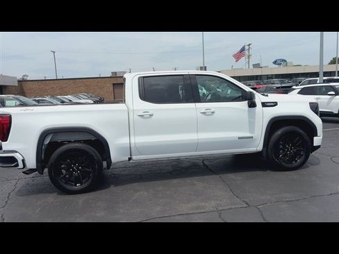Certified 2026 GMC Sierra 1500 Elevation AWD/4WD image 9
