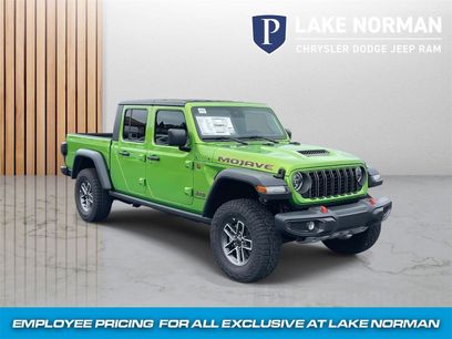 New 2025 Jeep Gladiator Mojave w/ Convenience Group