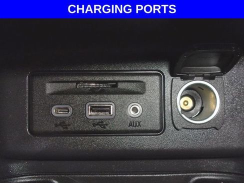 Used 2020 Chevrolet Equinox Premier AWD/4WD image 9