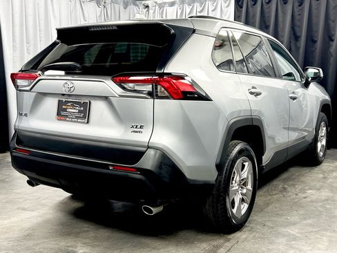 Used 2022 Toyota RAV4 XLE image 6