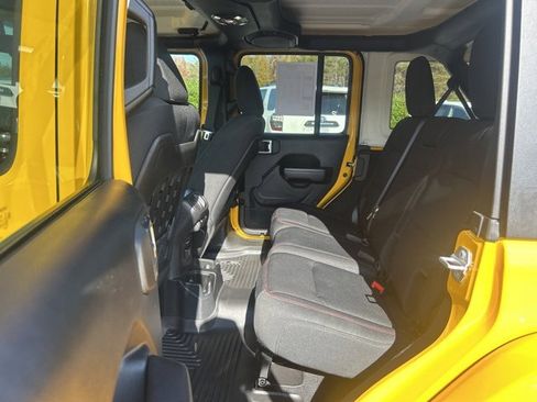 Used 2021 Jeep Wrangler Unlimited Rubicon w/ Steel Bumper Group image 12