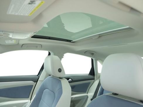 New 2026 Volkswagen Jetta SE image 30