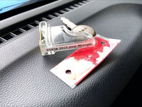 Used 2015 Jeep Wrangler Sport w/ Connectivity Group image 11