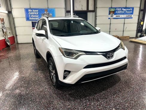 Used 2016 Toyota RAV4 XLE image 14