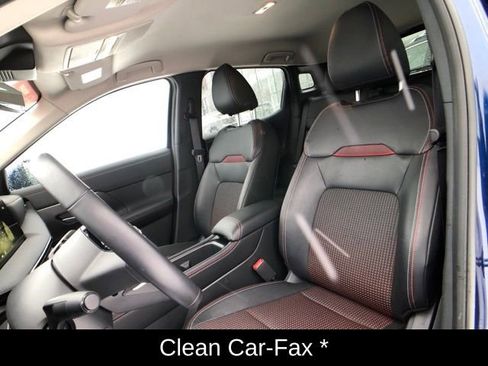 Certified 2025 Nissan Kicks SR w/ Interior Electronics Package image 12