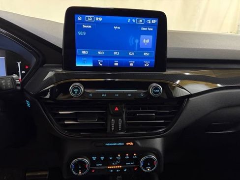 Used 2024 Ford Escape ST-Line AWD/4WD image 35