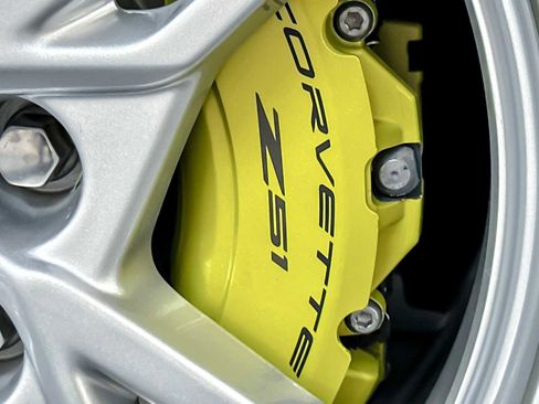 Used 2023 Chevrolet Corvette Stingray Coupe w/ Z51 Performance Package image 25