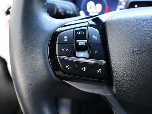 Used 2026 Ford Explorer Platinum AWD/4WD image 22
