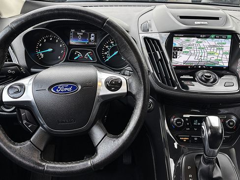 Used 2015 Ford Escape Titanium AWD/4WD image 10