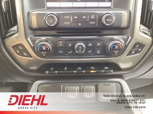 Used 2018 Chevrolet Silverado 1500 High Country image 36