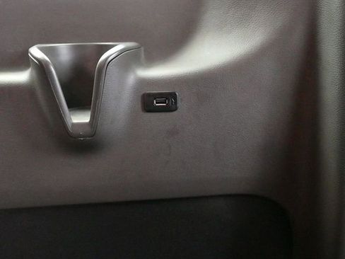 Used 2020 Ford Transit 350 XLT image 20