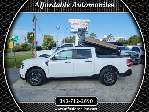Used 2025 Ford Maverick XLT w/ Equipment Group 302A AWD/4WD image 1