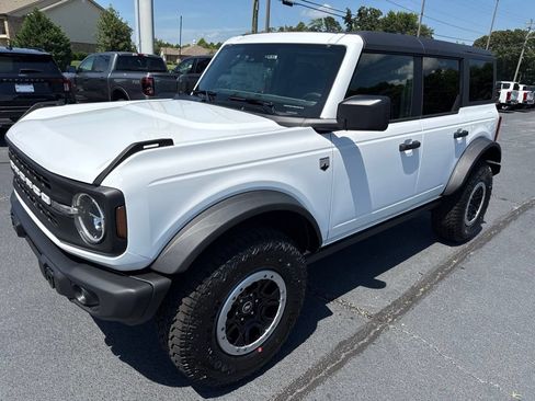 New 2026 Ford Bronco Big Bend w/ Black Diamond Package AWD/4WD image 4