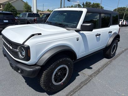 New 2026 Ford Bronco Big Bend w/ Black Diamond Package
