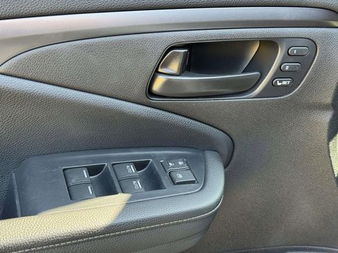 Used 2022 Honda Passport EX-L image 18