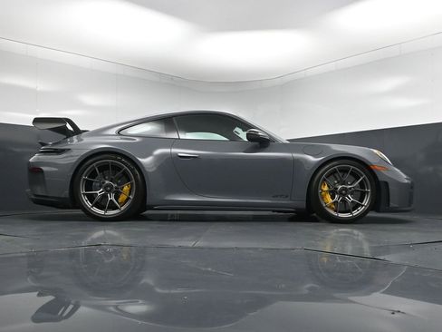 Certified 2026 Porsche 911 GT3 RWD image 25