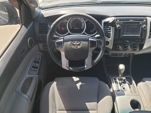 Used 2013 Toyota Tacoma 4x4 Double Cab w/ TRD Sport Pkg image 16
