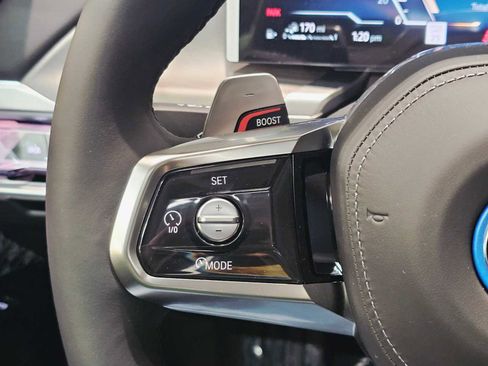 New 2026 BMW 750e xDrive w/ Executive Package image 12